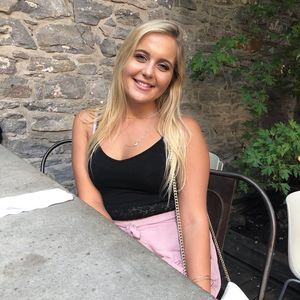 Meet your Posher, Alyssa